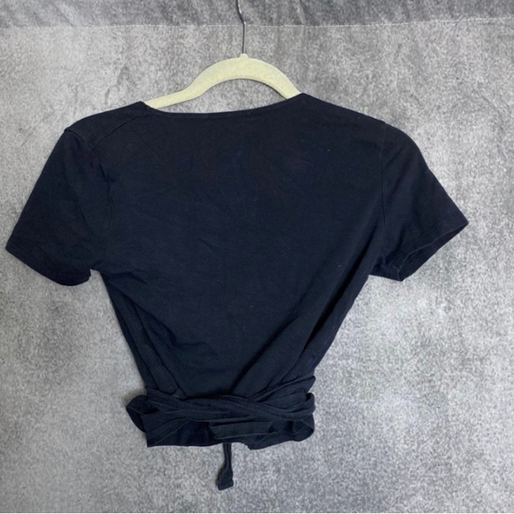 Black short sleeved garage top - Picture 2 of 2
